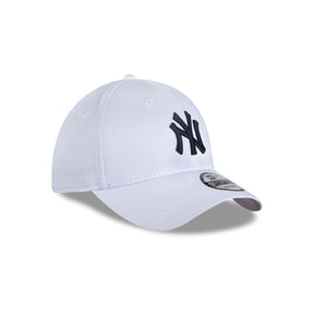 MLB New York Yankees League Essential 9Forty Cap White/Black